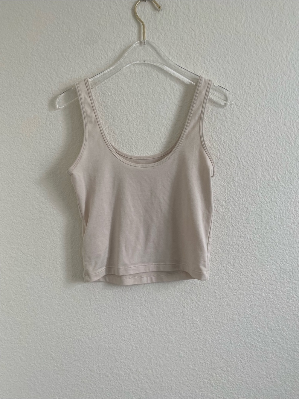 Vuori Crop Tank Cream - Picture 4 of 4